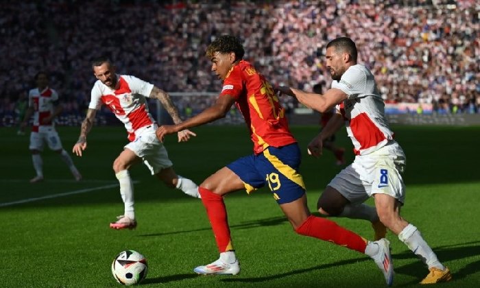  Nhật định phạt góc Tây Ban Nha vs Croatia, 01h45 ngày 30/9