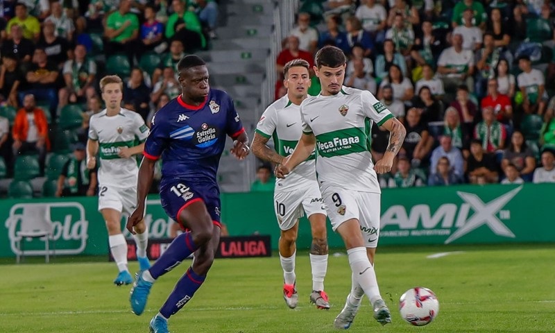 Nhật định phạt góc Deportivo vs Elche, 2h00 ngày 18/8 - Ảnh 1