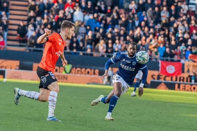  Nhận định Lorient vs Paris FC 01h45 ngày 11/10: Chủ nhà có điểm